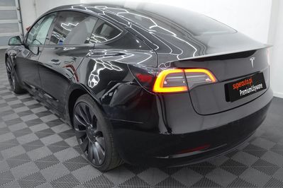 Tesla Model 3 Performance AWD