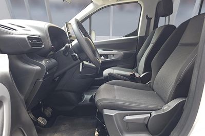 Toyota Proace City Verso Long L2H1 Business