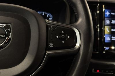 Volvo XC60 B4 B Momentum