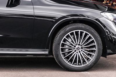 Mercedes GLC 300 4-Matic AMG Line