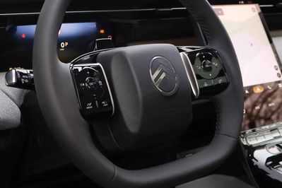 Citroen C5 Aircross Max eDCT6 1.2 mHEV