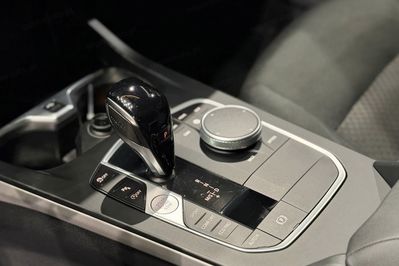 BMW Seria 1 118i Advantage