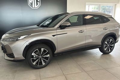 MG HS 1.5T HEV+ Excite aut