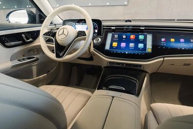 Mercedes Klasa E E 200 mHEV 4-Matic AMG 9G-Tronic