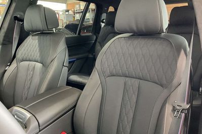 BMW X7 M60i xDrive