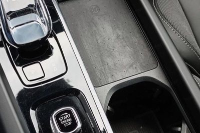 Volvo V60 B4 D R-Design