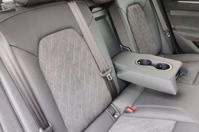 Audi A6 TDI quattro S line Avant