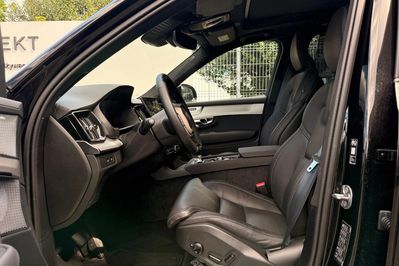 Volvo XC90 T8 AWD Plug-In Hybrid Ultra Black Edition 7os aut