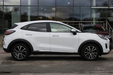 Ford Puma 1.0 EcoBoost Titanium