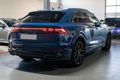 Audi Q8 SQ8 TFSI quattro