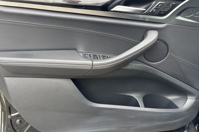 BMW X3 xDrive20i