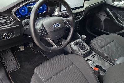 Ford Focus 1.0 Ecoboost Mhev Titanium x