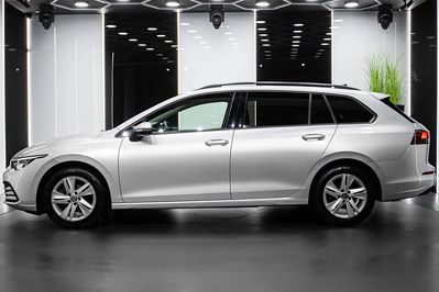 Volkswagen Golf 1.5 Etsi Evo Life Dsg
