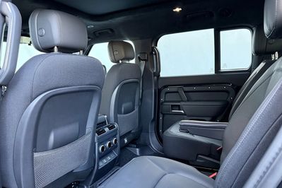 Land Rover Defender 110 D350 X-Dynamic HSE