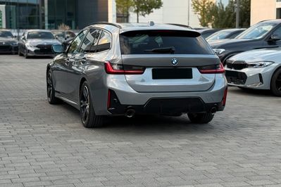 BMW Seria 3 Touring 320d xDrive M Sport