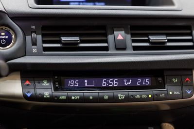 Lexus CT 200h Elegance