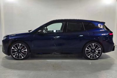 BMW iX M70 xDrive