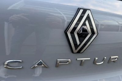 Renault Captur Techno 1.0 TCe