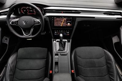 Volkswagen Arteon 2.0 TDI R-Line DSG