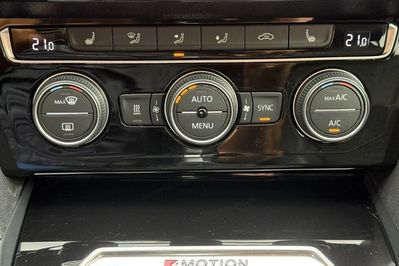 Volkswagen Passat 2.0 Tdi Scr Dsg 4MOTION Business