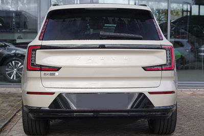 Volvo EX90 Twin Performance AWD Ultra 7 os