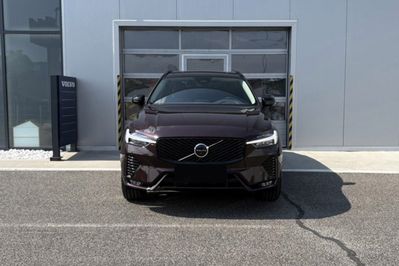 Volvo XC60 B5 AWD Plus Dark