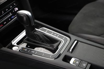 Volkswagen Arteon 2.0 TDI R-Line DSG