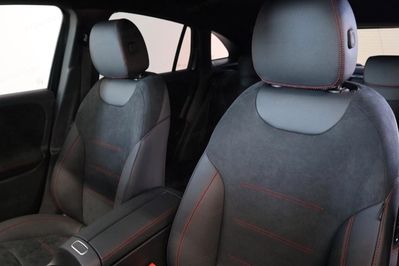 Mercedes GLA 220 4-Matic AMG Line