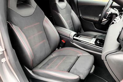 Mercedes CLA 250 e AMG Line