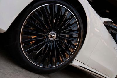 Mercedes Klasa E 220 d 4-Matic AMG