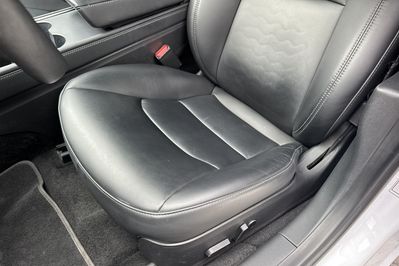 Tesla Model 3 RWD