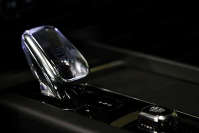 Volvo XC60 T8 Plug-In Hybrid AWD Ultra Black Edition