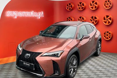Lexus UX 300h F Sport Design Hybrid Dynamic Force