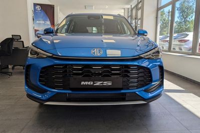 MG ZS 1.5 HEV+ Exclusive aut