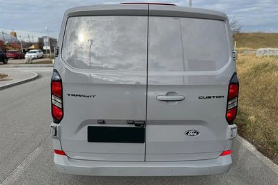 Ford Transit Custom 320 L2H1 Limited A8