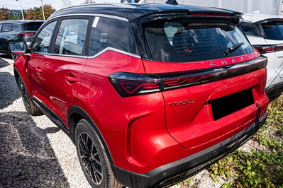 Chery Tiggo 7 Premium 1.5 T-GDI HEV DCT
