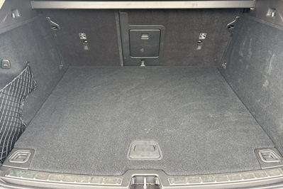 Volvo XC60 B4 B Plus Dark