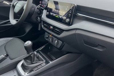 Skoda Fabia Essence 1.0 MPI