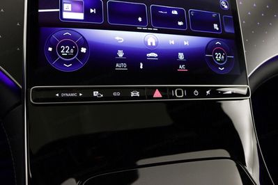 Mercedes EQE 350 4-Matic Electric Art