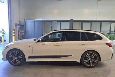 BMW Seria 3 Touring 330i xDrive M Sport