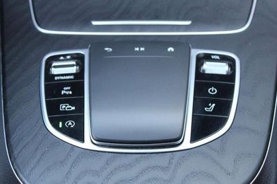 Mercedes Klasa E Kombi 220 d 4MATIC AMG Line