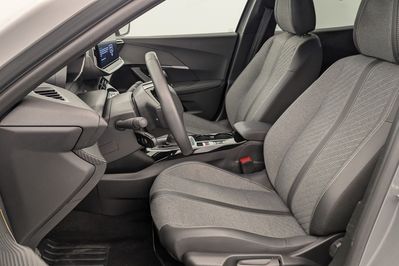 Peugeot 2008 ALLURE 1.2 PureTech