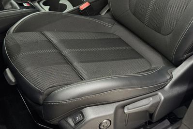 Opel Crossland X 1.2 Elegance Business Pack