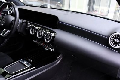 Mercedes Klasa A 200 AMG Line