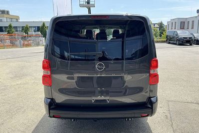 Opel Zafira Life Extra Long L2H1 Business AT8