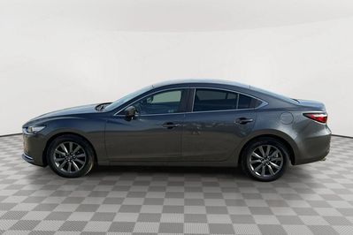 Mazda 6 2.0 Center-Line