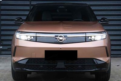 Opel Grandland X GS Standard Range Electric 73kWh