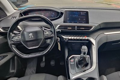 Peugeot 5008 2.0 Bluehdi Active 7OS