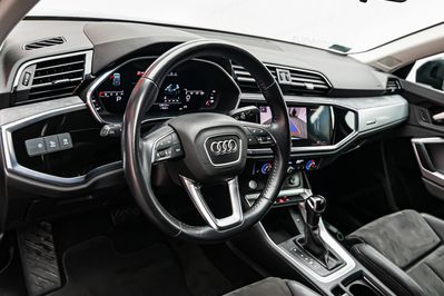 Audi Q3 45 TFSI S Line quattro S tronic