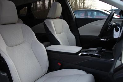 Lexus RX 450h+ Omotenashi 2.5 Hybrid Plug-in